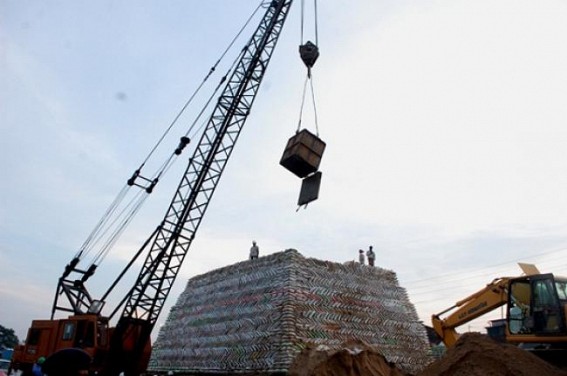 Flyover construction work to cause no suffering for Agartala during Durga Puja, Traffic SP talks to TIWN Flyover construction work to cause no suffering for Agartala during Durga Puja, Traffic SP talks to TIWN